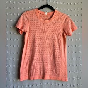 Lululemon Women’s Breeze By Short Sleeve Sz 4 Coral Pink